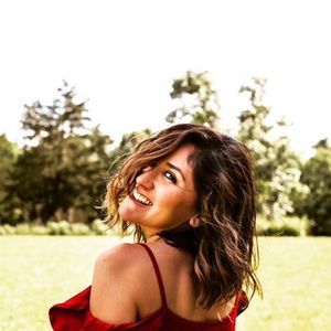 Meet your Posher, Andrea